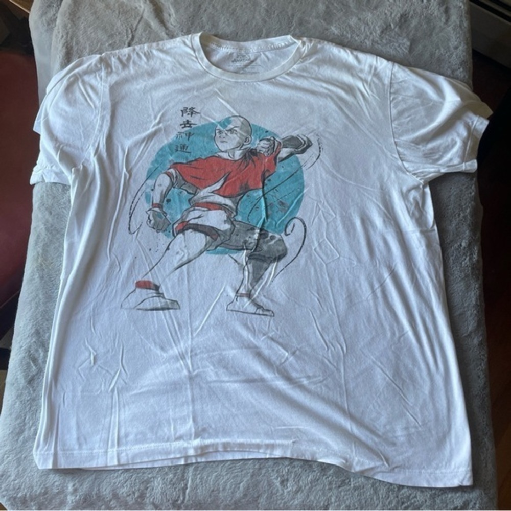 Avatar The last airbender White Graphic Men's T-Shirt XL